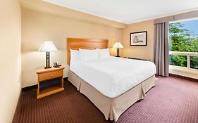 Best Western Plus Norwester Hotel & Conference Centre